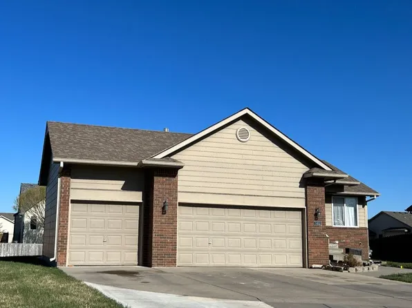 1453 S Shiloh Ct, Wichita, KS 67207