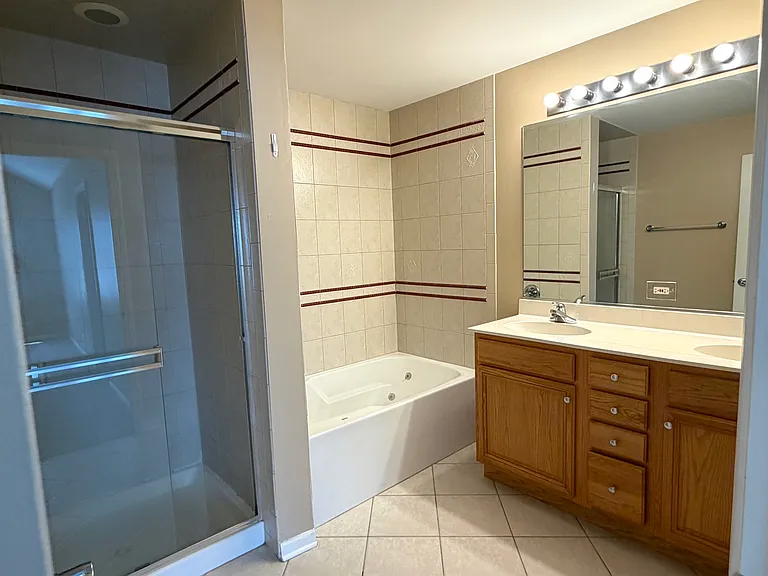 3257 Cool Springs Ct — Photo 10