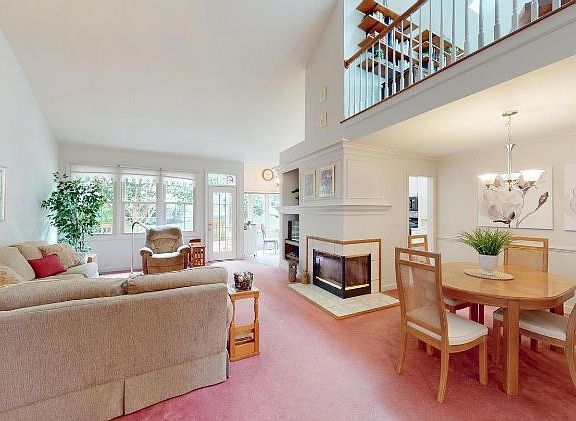 5th image of 46547 Cedarhurst Dr