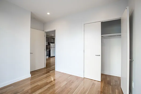 Rented by Cyberapts Management | media 6