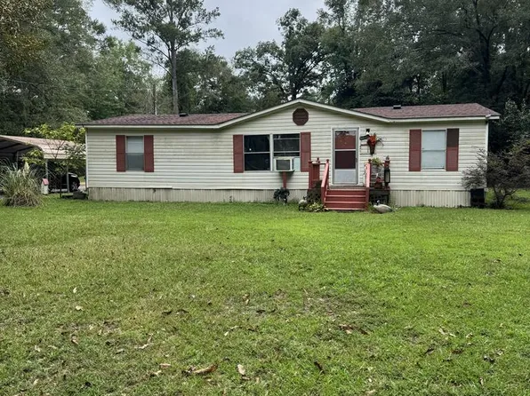 877 Freedom Rd, Laurel, MS 39443