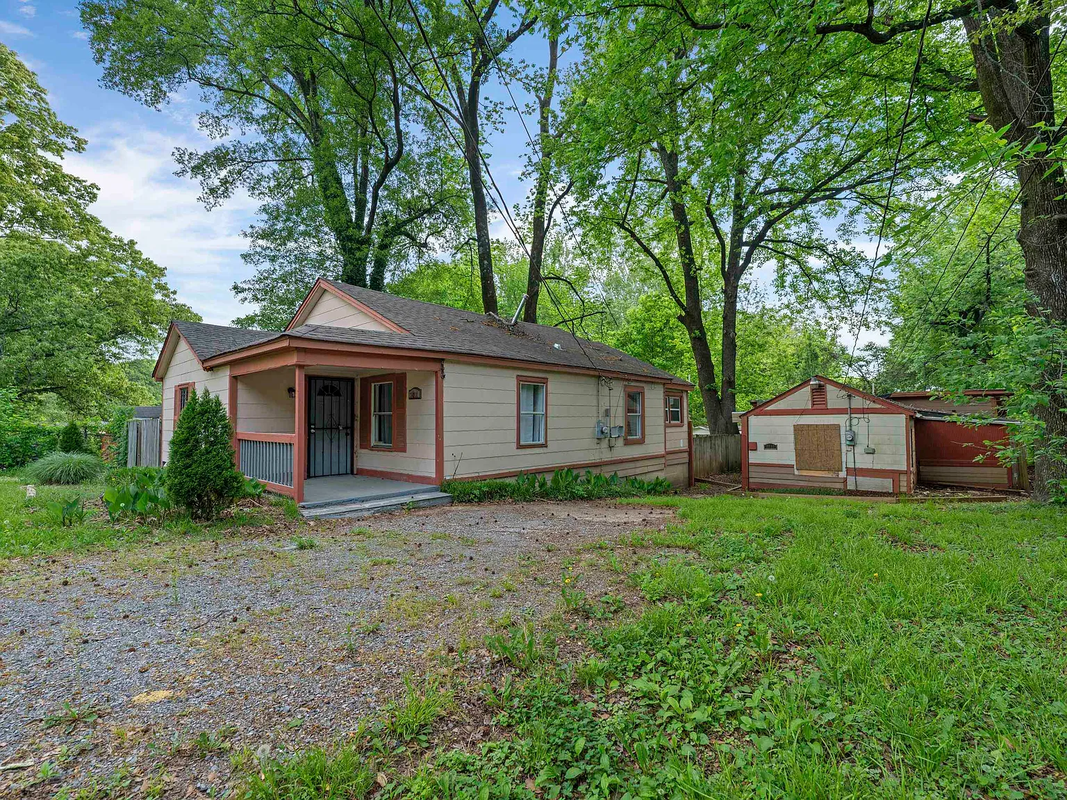3 bed, 2.0 bath, 1198 sqft, $1,500 — Photo 4