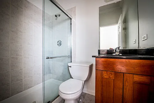 3038 W Flournoy Photo 1