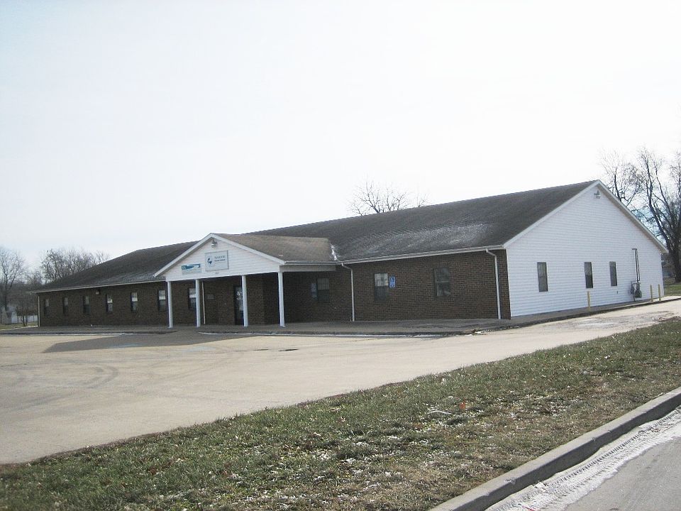 2nd image of 1212 W 24 Highway