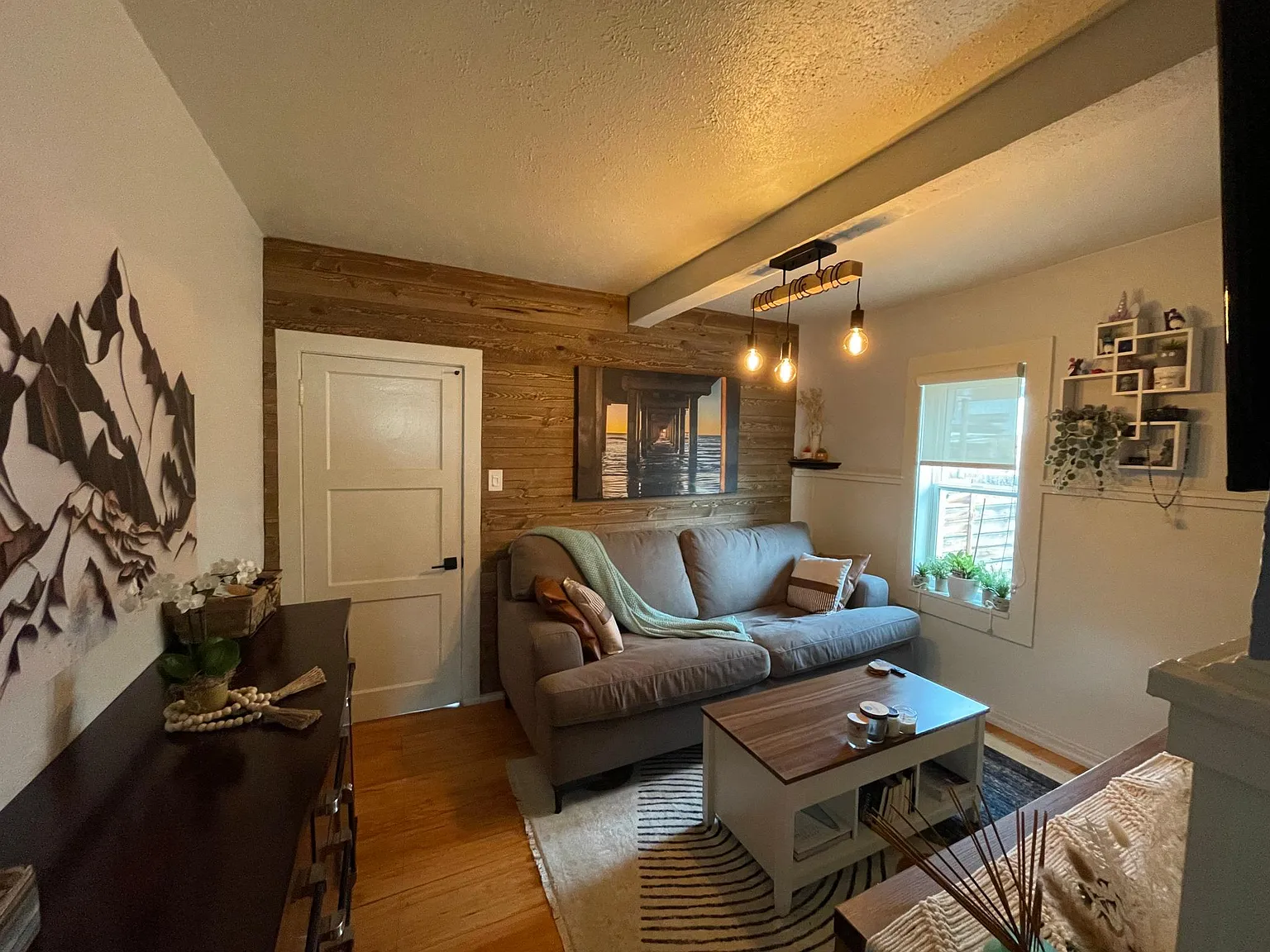 1830 W 35th Ave — Photo 1