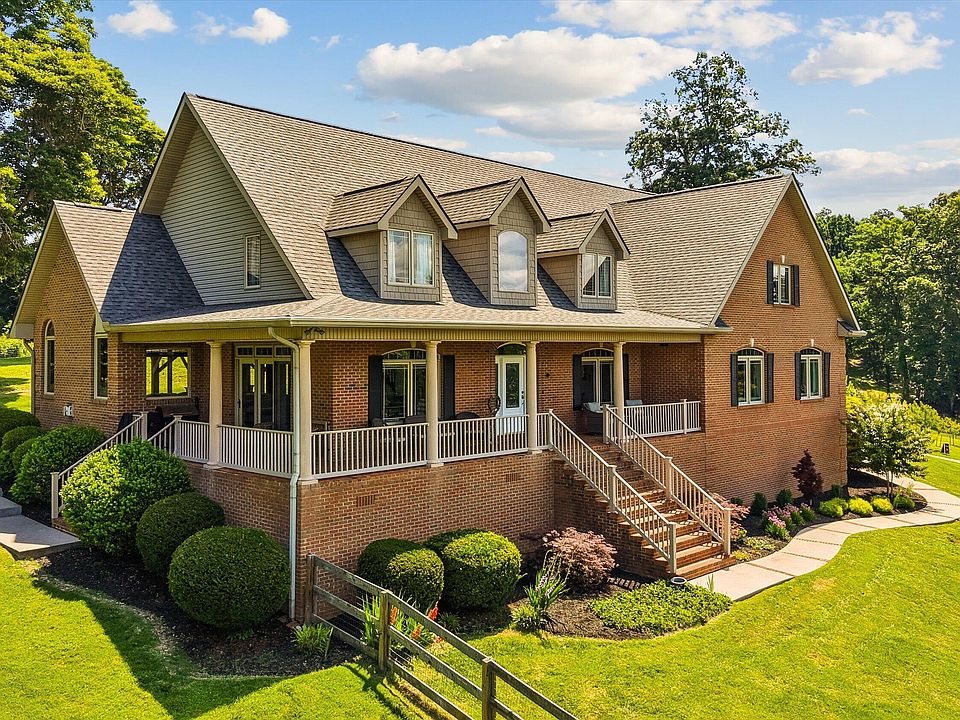 1st image of 176 Apple Tree Dr