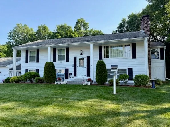 8 Brady Rd, Westborough, MA 01581