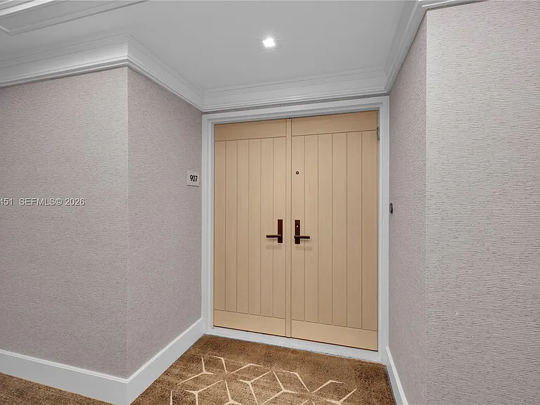 2 Grove Isle Dr #B907 — Photo 5