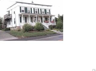 29 East Ave APT 3, New Canaan, CT 06840