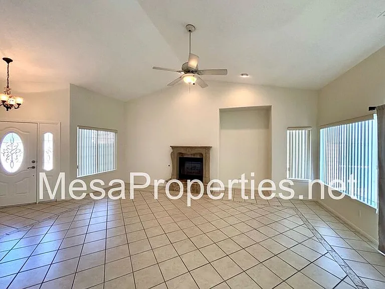 18195 Harbor Dr — Photo 7