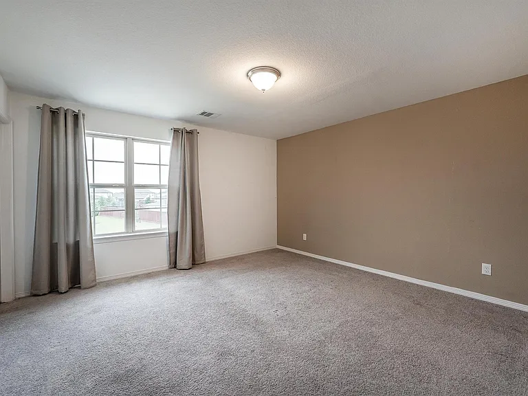 5806 Aurora Greens Ln — Photo 18
