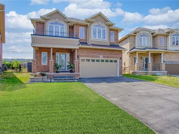 14 Carpenter Ct, Grimsby, ON L3M 0E3