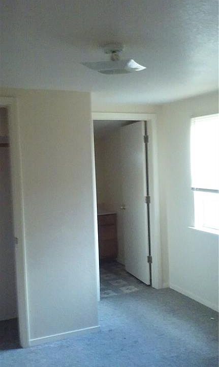 2nd image of 1014 Beechcraft Ave