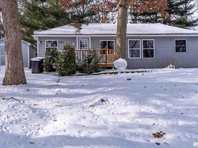 371 Bessler Lake Dr, Groveland, IL, 61535