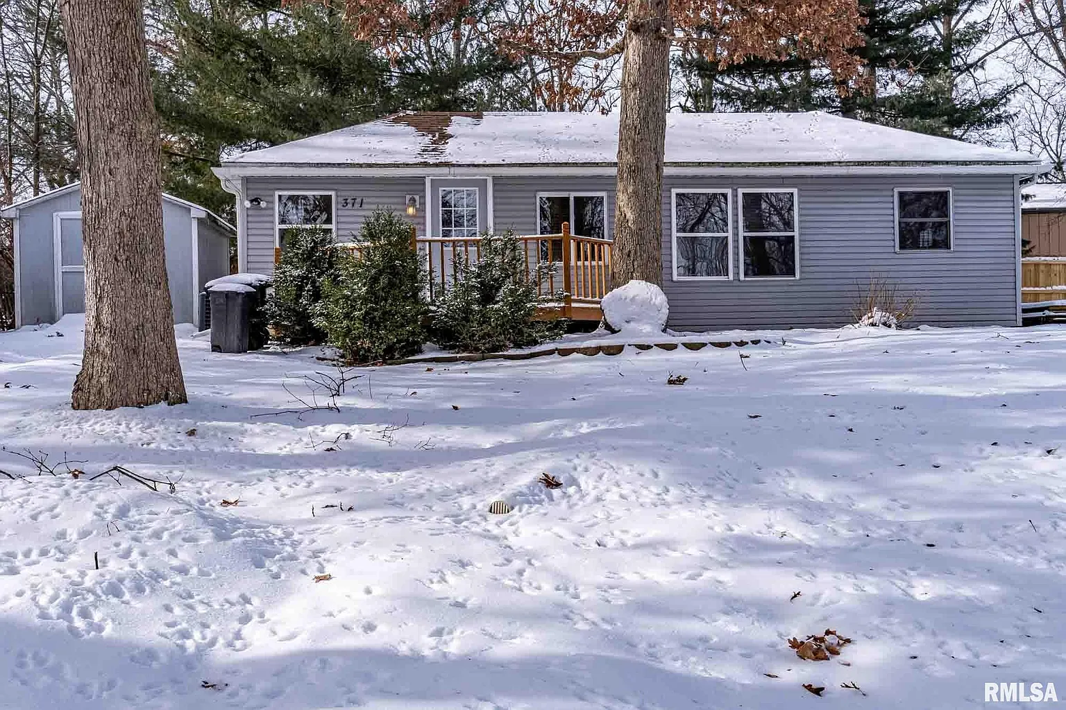 371 Bessler Lake Dr photo 1