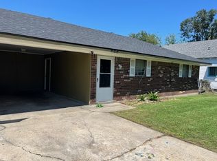408 S Jefferson St, Broussard, LA 70518