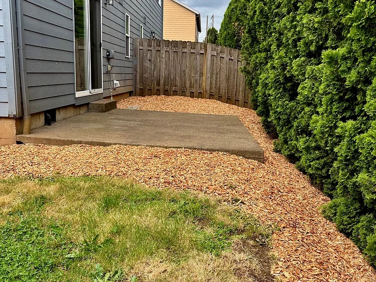 13614 Gaffney Ln — Photo 30