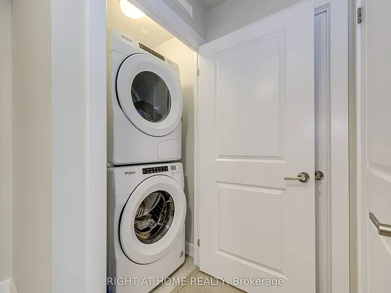 3200 William Coltson Ave #521 — Photo 22