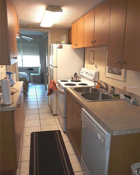 2nd image of 20853 Haulover Cv Unit 13