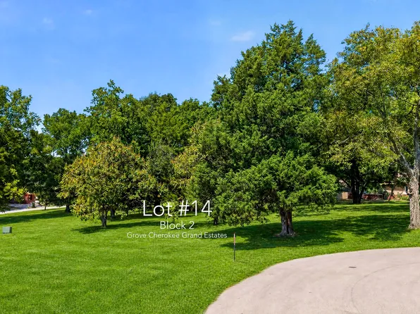 204 Peach Cir, Grove, OK 74344