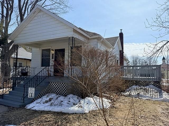 1st image of 813 12th Ave