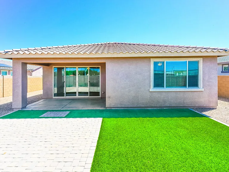 21059 E Estrella Rd — Photo 16