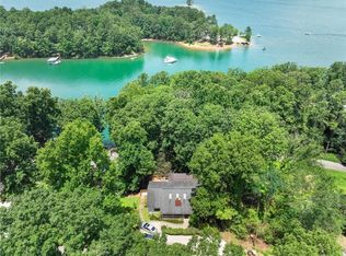 6117 Oak Hill Dr, Flowery Branch, GA 30542