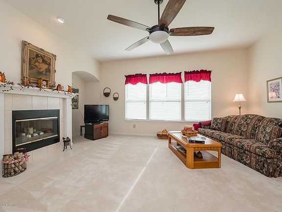 5th image of 286 N Christen Dr