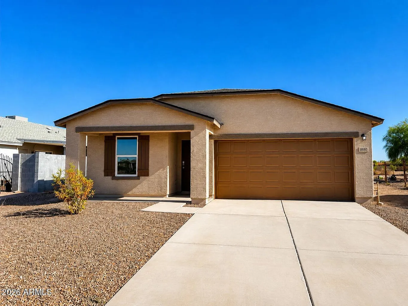 3 bed, 1293 sqft, $1,595 — Photo 1
