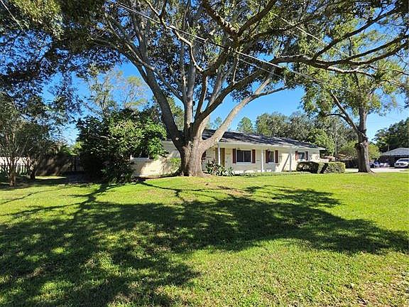 3rd image of 17001 MELBA LANE