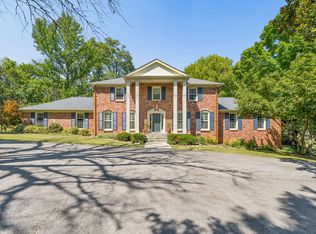 806 Willowdale Ct, Nashville, TN 37220