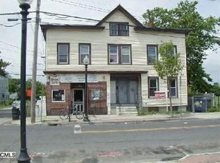 239 Newfield Ave, Bridgeport, CT 06607