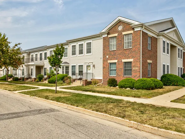 2511 Bristol Dr Unit 103, Ames, IA 50010