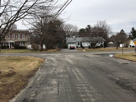 5th image of 7 Hull Pl