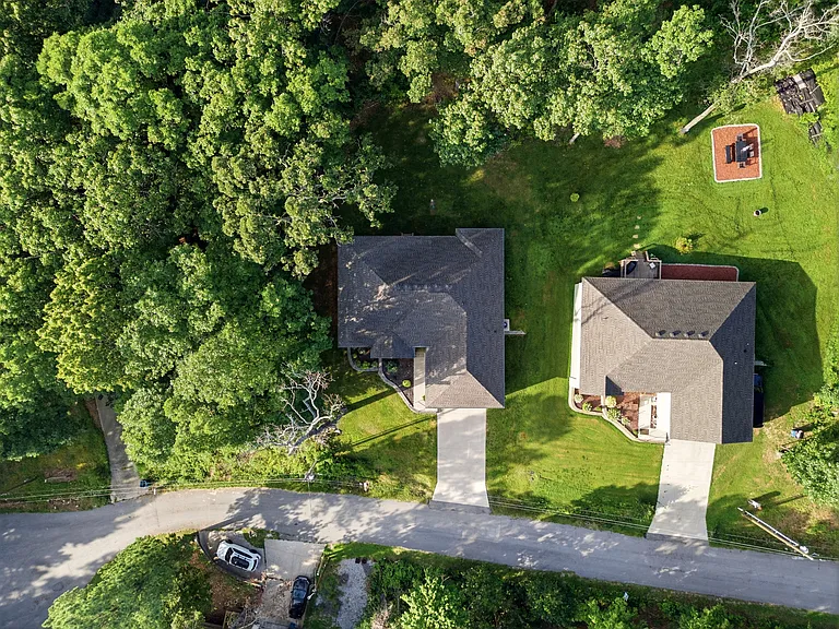 8 Leyland Dr — Photo 30