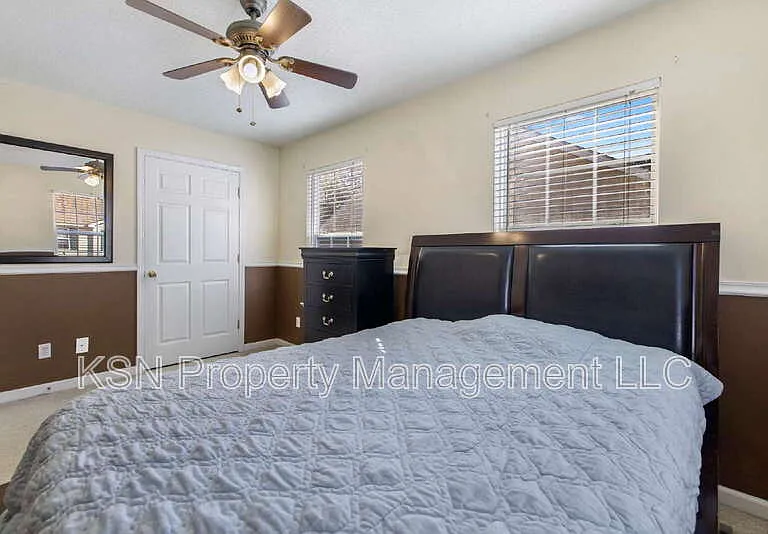 13 Orchid Ln — Photo 22