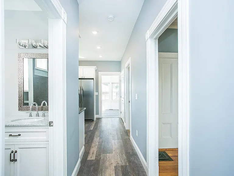 12 Lincoln St #1 — Photo 1