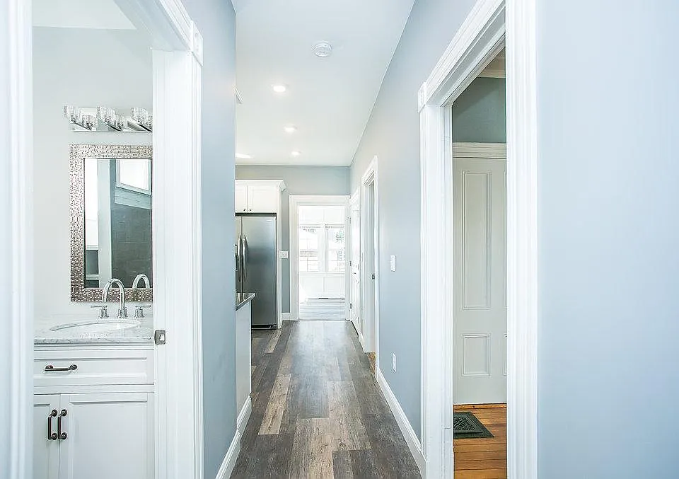 12 Lincoln St #1