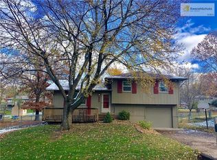 600 N Franklin St, Spring Hill, KS 66083