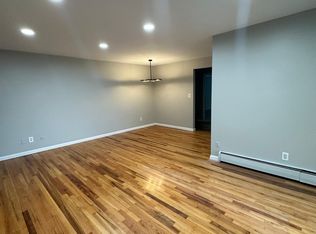 406 Oakland Ave APT 11, Royal Oak, MI