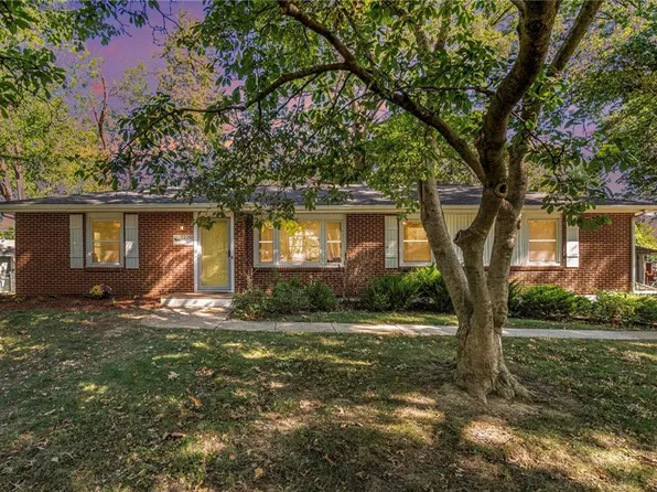 7220 Waverly Ave, Kansas City, KS 66109