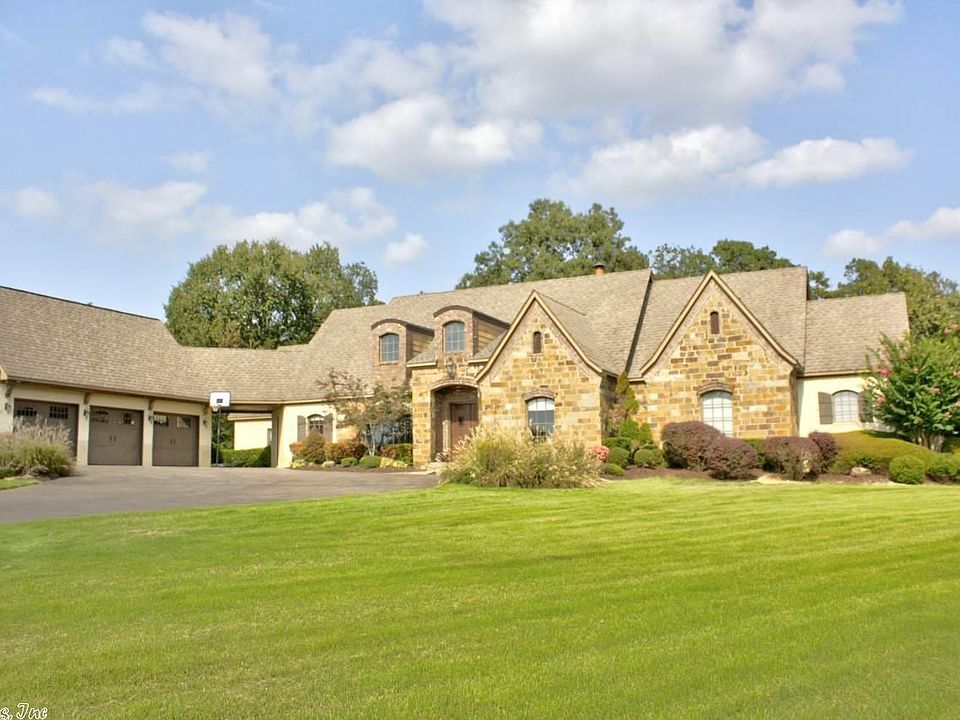 1st image of 111 Tarkington Dr