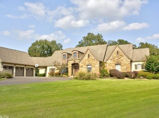 111 Tarkington Dr, Searcy, AR 72143