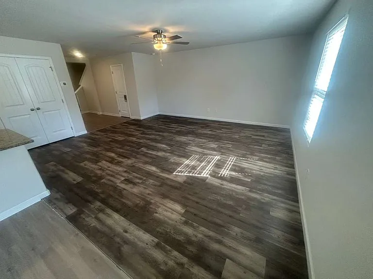 30 Acacia Ct — Photo 8