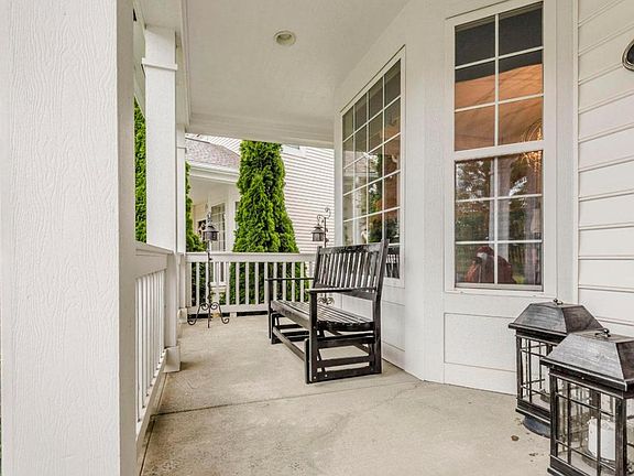 3rd image of 4444 Cohagen Crossing Dr