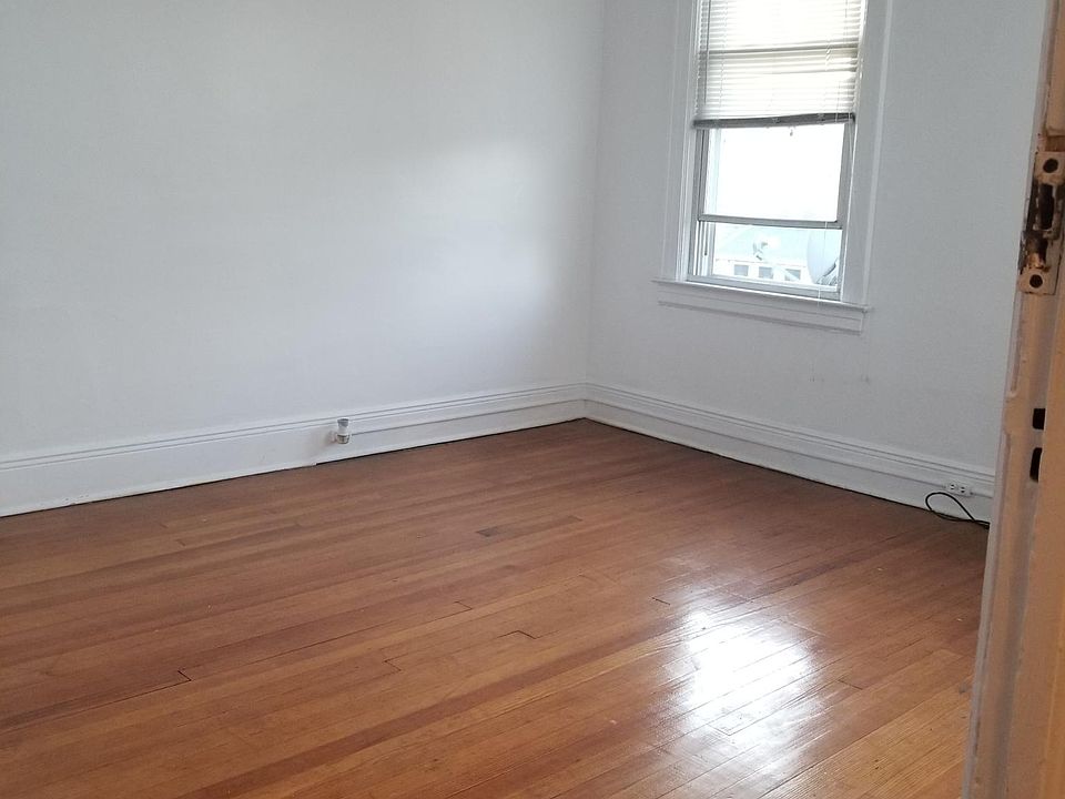 1st image of 18834 Keeseville Ave Floor 2