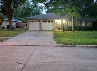 7103 Pine Grove Dr, Houston, TX 77092