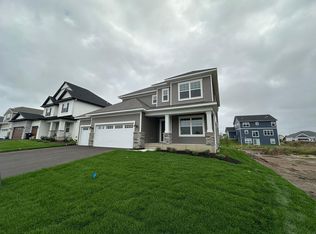 1935 Sparrow Dr, Shakopee, MN 55379