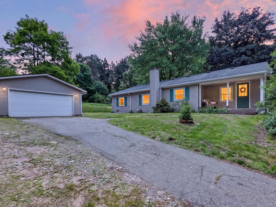 1st image of 23750 N Uldriks Dr