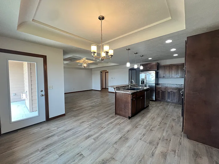 2513 W Sudbury St — Photo 14